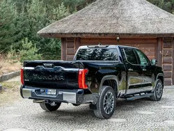 Czarny (metalik) Używany 2023 Toyota Tundra Pickup | 349 777 zł