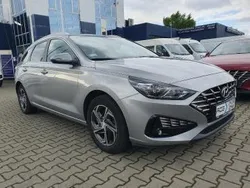 Srebrny Używany 2022 Hyundai i30 Comfort Kombi | 64 900 zł (Uczciwa cena)
