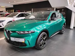 Lakier specjalny zielony montreal green Nowe 2025 Alfa Romeo Tonale SUV | 202 490 zł (Drogi)