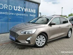 Złoty Używany 2018 Ford Focus Trend Hatchback | 45 900 zł (Dość drogi)