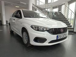 Biały Używany 2017 Fiat Tipo Hatchback | 38 800 zł (Uczciwa cena)