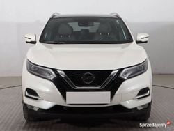 Biały Używany 2019 Nissan Qashqai SUV | 72 499 zł (Uczciwa cena)