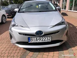 Srebrny Używany 2017 Toyota Prius Hatchback | 65 900 zł (Super Cena)