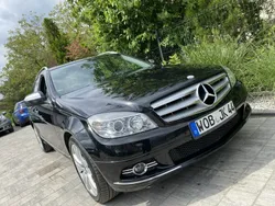 Czarny Używany 2008 Mercedes C180 Kombi | 32 990 zł