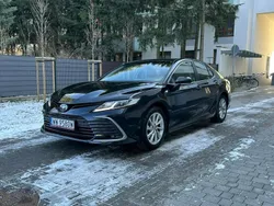Czarny (metalik) Używany 2021 Toyota Camry Sedan/Limuzyna | 115 900 zł