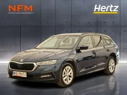 Niebieski Używany 2021 Skoda Octavia Ambition Kombi | 72 500 zł (Uczciwa cena)