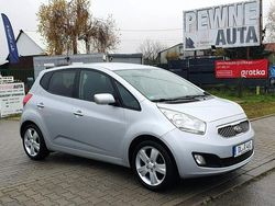 Srebrny (metalik) Używany 2010 Kia Venga Hatchback | 28 900 zł