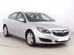 Srebrny Używany 2016 Opel Insignia Hatchback | 39 999 zł (Uczciwa cena)