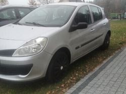 Srebrny Używany 2008 Renault Clio III Hatchback | 9900 zł (Uczciwa cena)
