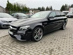 Czarny Używany 2019 Mercedes S63 AMG AMG Kombi | 249 900 zł