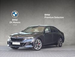 Szary sophisto z brylantowym połyskiem metalizowany Używany 2024 BMW 520 Comfort Edition Sedan/Limuzyna | 289 900 zł (Drogi)