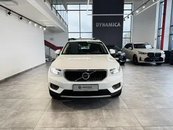 Biały Używany 2018 Volvo XC40 SUV | 82 900 zł (Uczciwa cena)
