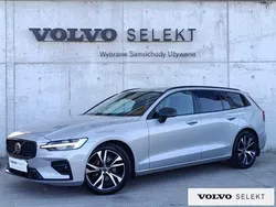 Srebrny Używany 2024 Volvo V60 Kombi | 179 900 zł (Uczciwa cena)