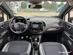Srebrny Używany 2017 Renault Captur SUV | 39 950 zł (Uczciwa cena)
