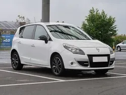 Biały Używany 2011 Renault Scénic III Minivan | 24 999 zł (Dość drogi)