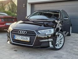 Czarny Używany 2018 Audi A3 Hatchback | 62 400 zł (Super Cena)