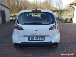 Biały Używany 2015 Renault Scénic III Minivan | 24 500 zł (Uczciwa cena)