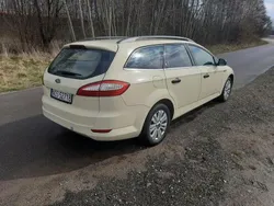 Inny kolor Używany 2009 Ford Mondeo Ghia Kombi | 13 900 zł (Dobra cena)