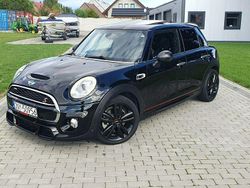 Czarny Używany 2017 Mini John Cooper Works Hatchback | 75 900 zł