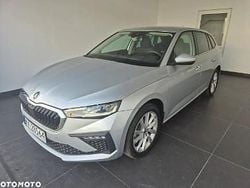 Srebrny Używany 2024 Skoda Scala Hatchback | 91 900 zł (Uczciwa cena)