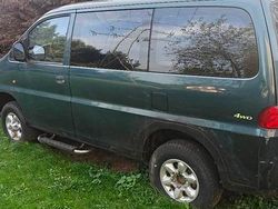 Zielony Używany 2003 Hyundai H-1 Van | 30 000 zł