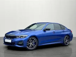 Niebieski portimao m metalizowany Używany 2021 BMW 320 Shadowline Sedan/Limuzyna | 154 900 zł (Dość drogi)