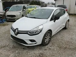 Biały Używany 2017 Renault Clio IV Hatchback | 12 900 zł