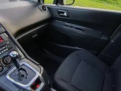 Używany 2011 Peugeot 5008 Minivan | 21 700 zł (Dobra cena)