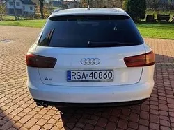 Biały Używany 2011 Audi A6 Ambiente Kombi | 46 000 zł
