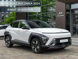 Biały (metalik) Używany 2024 Hyundai Kona SUV | 133 900 zł (Uczciwa cena)
