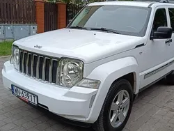 Biały Używany 2011 Jeep Cherokee Limited SUV | 44 900 zł