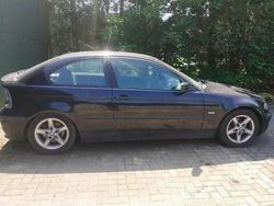 Czarny Używany 2000 BMW 325 Coupe | 9500 zł