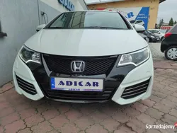 Biały Używany 2016 Honda Civic Hatchback | 44 700 zł (Uczciwa cena)