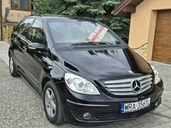 Czarny Używany 2006 Mercedes B170 Minivan | 16 900 zł (Dość drogi)