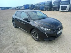 Czarny Używany 2023 Peugeot 208 Hatchback | 41 400 zł (Super Cena)