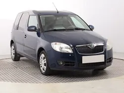 Niebieski Używany 2009 Skoda Roomster Kombi | 10 999 zł