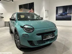 Lakier metalizowany niebieski sky Nowe 2024 Fiat 600 SUV | 89 520 zł (Uczciwa cena)