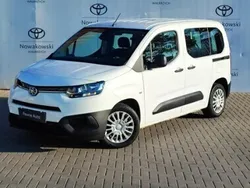 Biały Używany 2020 Toyota Proace Verso City Kombi | 79 900 zł (Dość drogi)