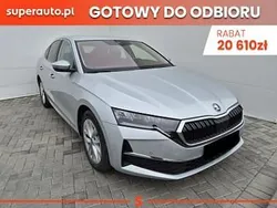 Srebrny Nowe 2025 Skoda Octavia Selection Sedan/Limuzyna | 150 640 zł (Dobra cena)