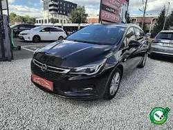 Czarny (metalik) Używany 2016 Opel Astra Kombi | 39 900 zł (Uczciwa cena)