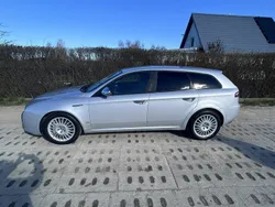 Srebrny (metalik) Używany 2008 Alfa Romeo 159 Kombi | 8500 zł