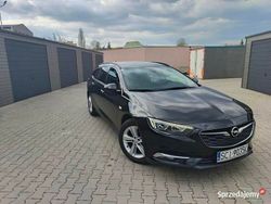 Czarny Używany 2019 Opel Insignia Edition Kombi | 53 500 zł (Dość drogi)