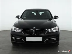 Czarny Używany 2014 BMW 318 Gran Turismo Sedan/Limuzyna | 53 999 zł