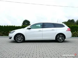Biały Używany 2015 Peugeot 308 Kombi | 24 900 zł (Dobra cena)