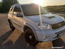 Używany 2004 Toyota RAV4 SUV | 19 500 zł (Dość drogi)