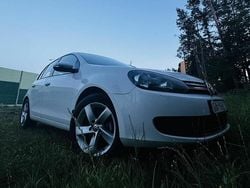 Biały Używany 2011 VW Golf VI Hatchback | 11 500 zł (Dobra cena)