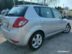 Srebrny Używany 2012 Kia Ceed 2 Hatchback | 22 600 zł (Super Cena)