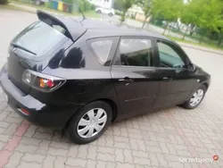 Czarny Używany 2005 Mazda 3 Hatchback | 4950 zł