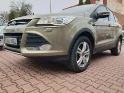 Złoty (metalik) Używany 2013 Ford Kuga SUV | 47 500 zł (Dość drogi)