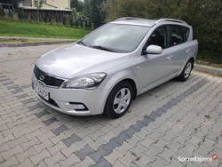 Srebrny Używany 2011 Kia Ceed 2 Kombi | 14 900 zł (Super Cena)